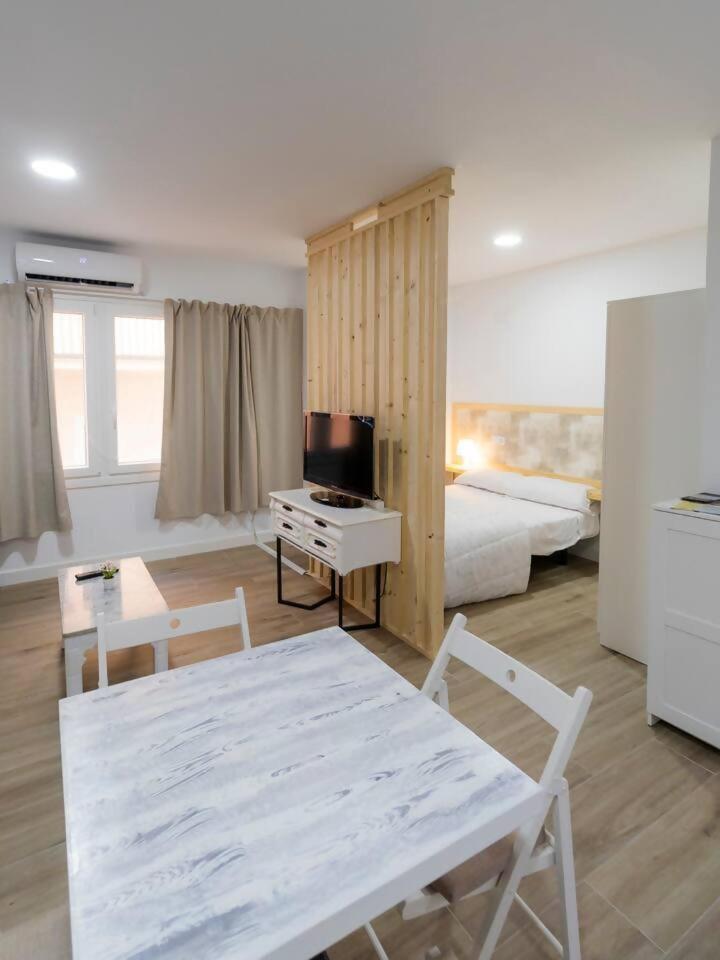 Appartement Sh Loft Del Mar Cerca De La Playa Y El Centro Ac à Cadix Extérieur photo